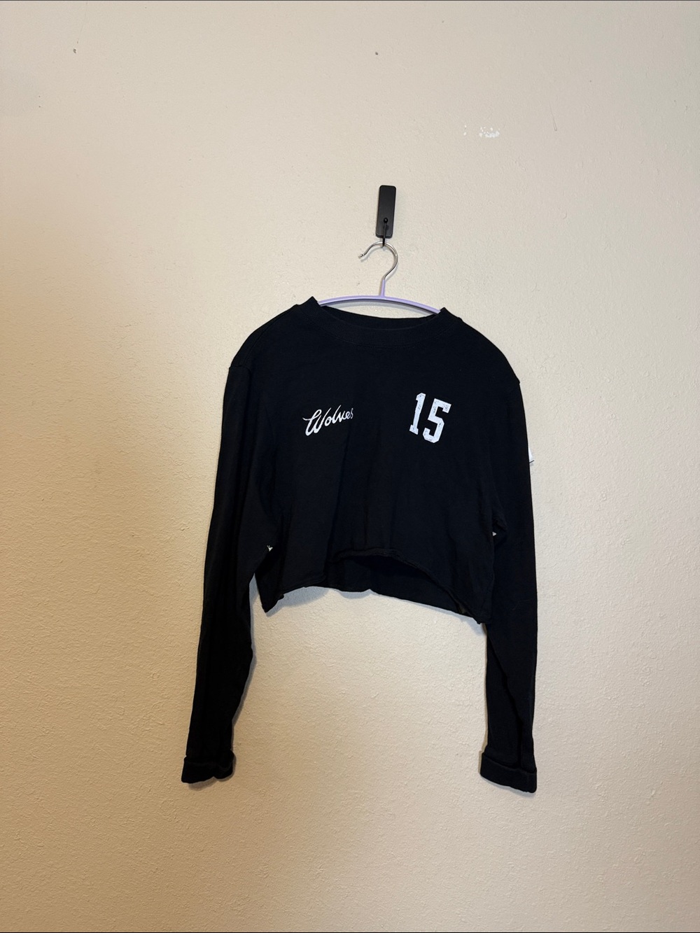 Darc Sport Wolves Cropped Graphic Tee Size Small